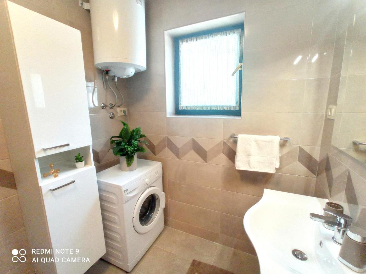 Apartment Milotic Lovran Exteriér fotografie